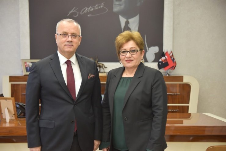 Eski İYİ Partili meclis üyesi MHP’ye geçti