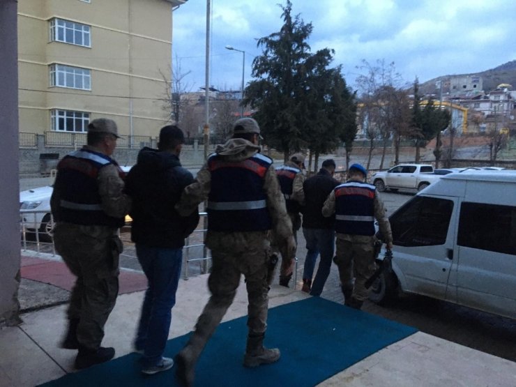 Siirt’te küçükbaş hayvan hırsızları tutuklandı