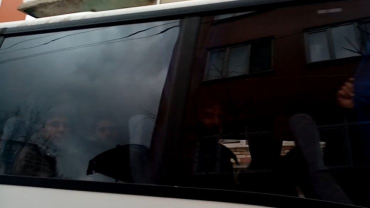 Panelvan minibüste balık istifi 27 kaçak göçmen