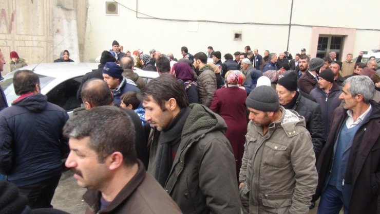 Çığ faciasında hayatını kaybeden 2 kişinin cenazesi Bahçesaray’a gönderildi