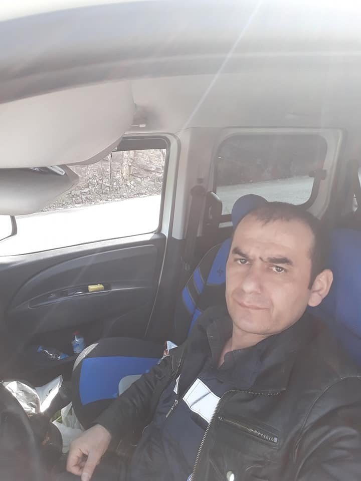 Maden işçisi aracında ölü bulundu
