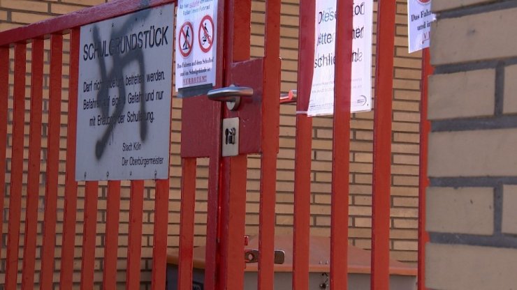 Almanya’da Alevi Birlikleri Federasyonu’na ve bazı okullara ırkçı saldırı