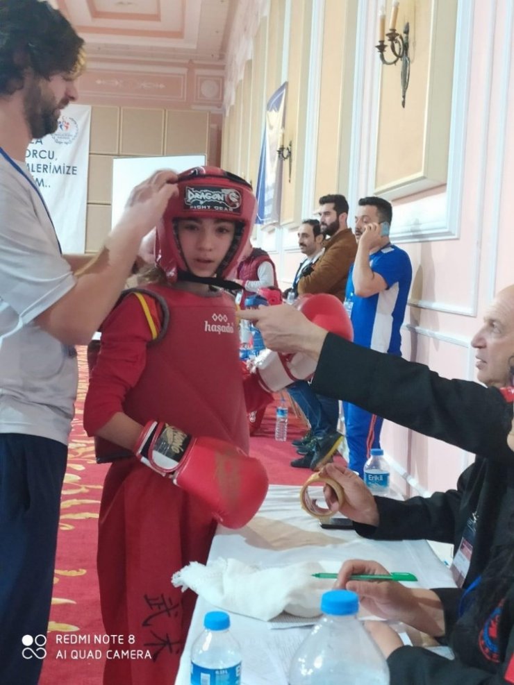 Şuhutlu Ebrar Eroğlu Wushu Kung Fu Türkiye Şampiyonası’nda Türkiye 3.’sü oldu