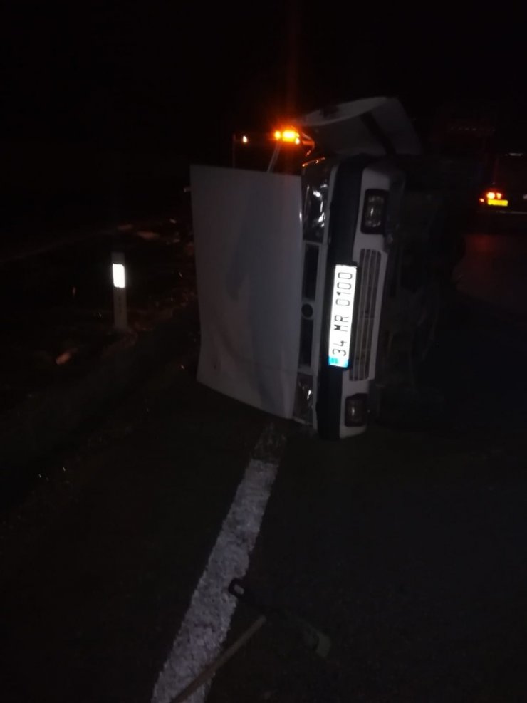 Kontrolden çıkan otomobil takla attı: 1 ölü, 4 yaralı