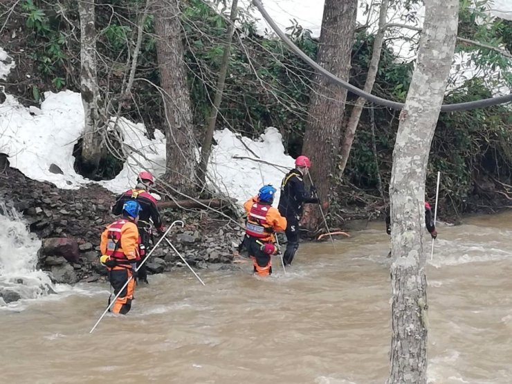 Kaybolan operatör için koordineli çalışılıyor