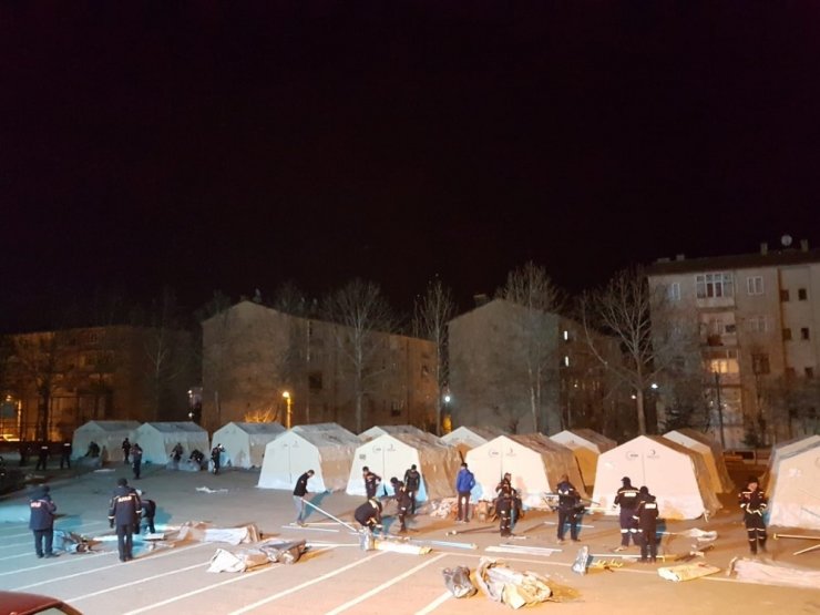 Çorum AFAD ekibi Elazığ’dan döndü
