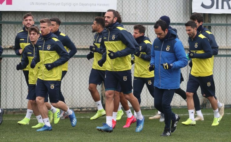 Fenerbahçe, Alanyaspor maçı hazırlıklarına başladı