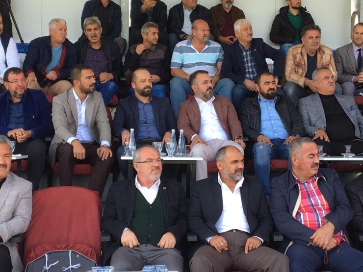 Sincan Belediyespor Kulübü futbol ve güreşteki başarılarıyla göz dolduruyor