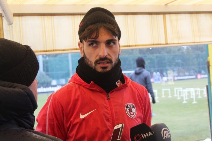 Başarılı Kaleci Günay Güvenç’ten iddialı açıklamalar
