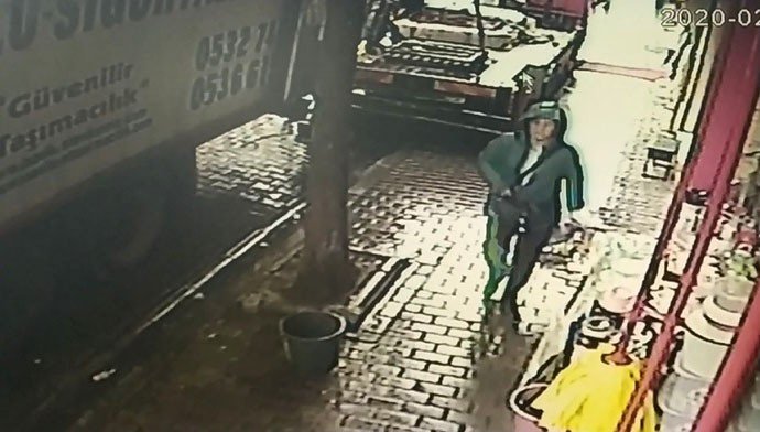 İzmir’de bir kadın ölümden böyle kurtuldu