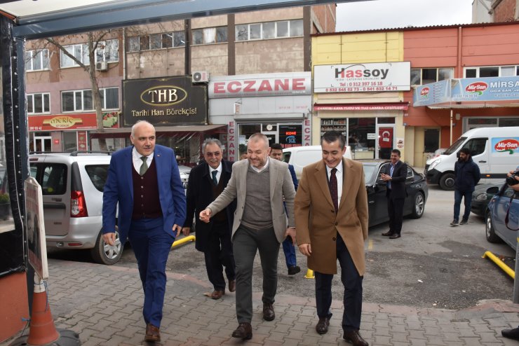 Kaymakam Aksoy ve Başkan Acar'dan esnaf ziyareti