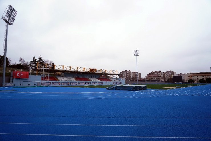 Burhan Felek Atletizm Stadı’nda geri sayım
