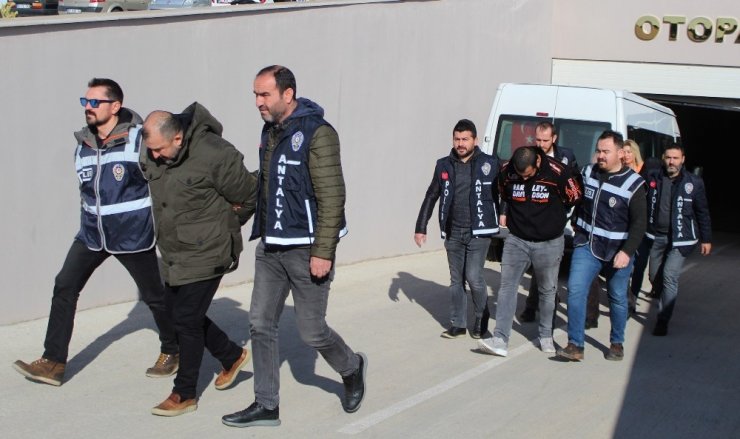 Antalya’da arkadaştan gelen milyonluk hırsızlık