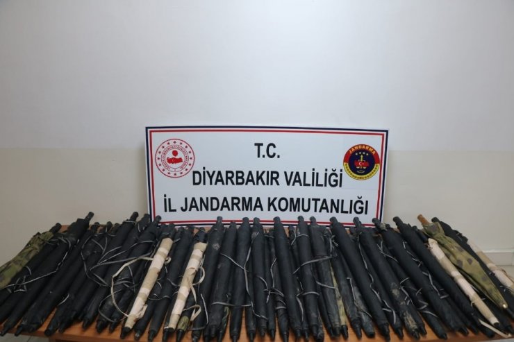 Diyarbakır’da teröristlerin inleri imha edildi
