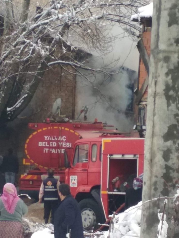 Isparta’daki ev yangınında 3 kardeş can verdi
