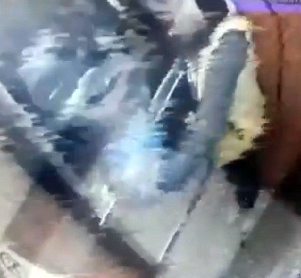 İğrenç iddia, İzmir’de bir sucu idrarını damacanaya yaptı