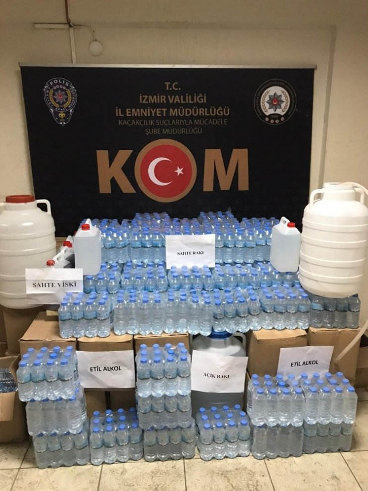 İzmir’de sahte içki imalathanesine baskın