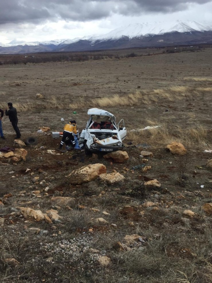 Doğanşehir’de trafik kazası 3 yaralı
