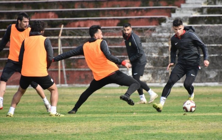 Aliağaspor FK, Yunus Emre deplasmanına hazırlanıyor