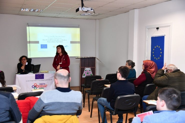 İçli: “Başkanımız çalışmalarını engellileri de içine alarak yapmış”