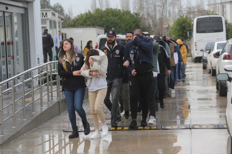 Yasa dışı bahis yalanıyla 2 milyon 165 bin lira vurgun