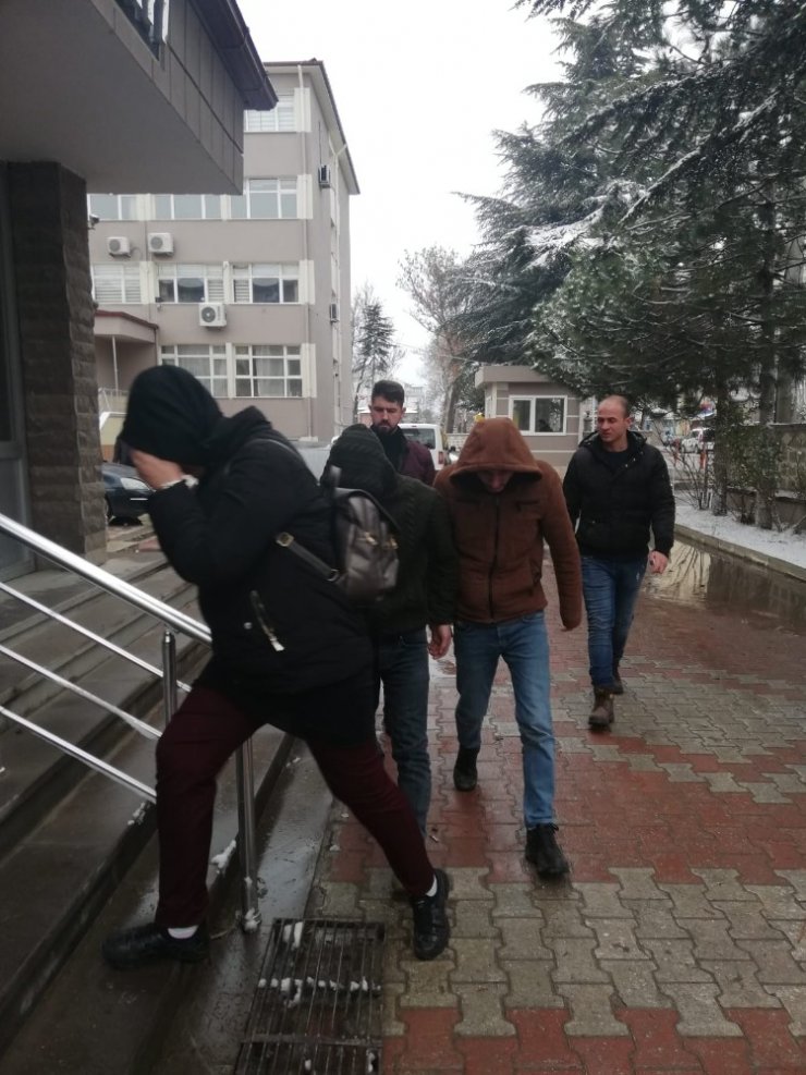 Afyonkarahisar’da uyuşturucu operasyonu, 6 gözaltı