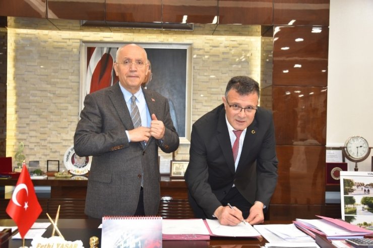 Alaşehir Belediyesi ile Yenimahalle Belediyesi kardeş oldu