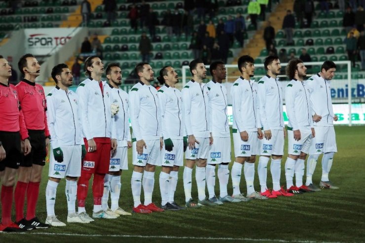Bursaspor’un Osmanlıspor maç kadrosu belli oldu