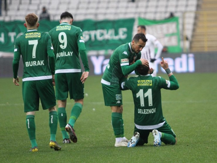 Timsah, Ankara’da yeniden çıkış arıyor