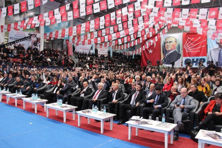 CHP İzmir ‘çarşaf liste’ dedi