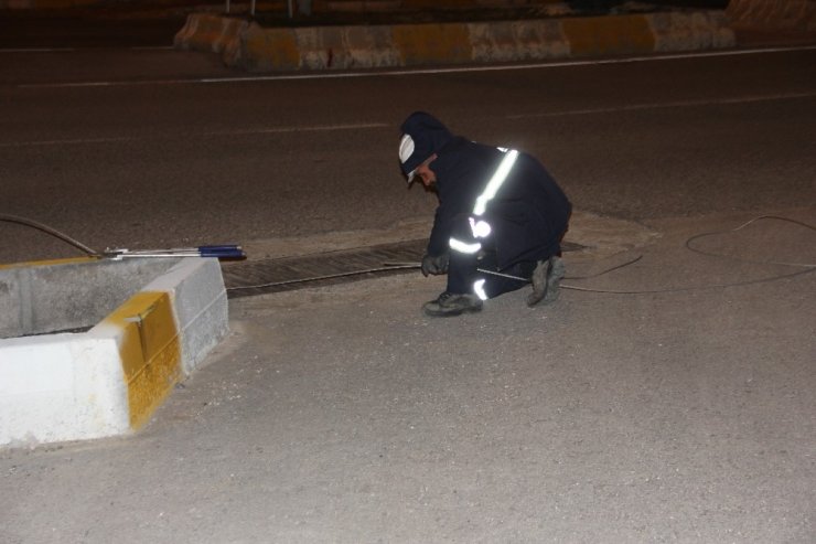 Fırtına elektrik tellerini kopardı