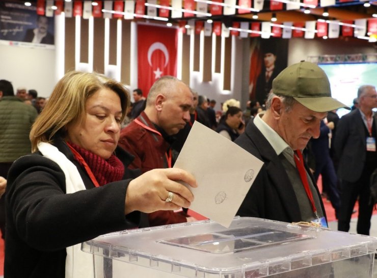 Antalya CHP’de Bayar dönemi