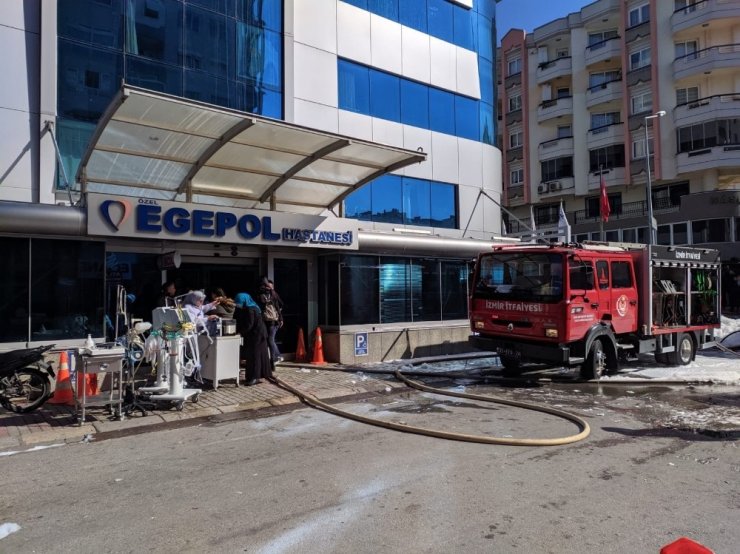 Paniğe yol açan hastane yangını söndürüldü
