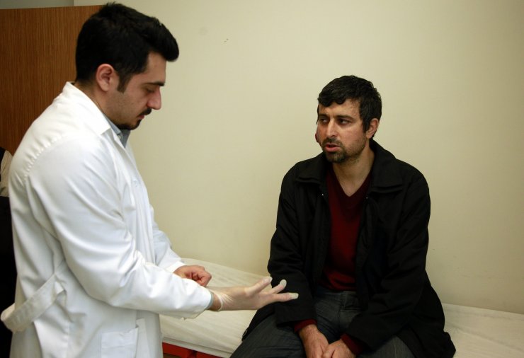 Kulağındaki tümörden kurtulmak isteyen Hataylı çiftçiye yardım eli uzandı