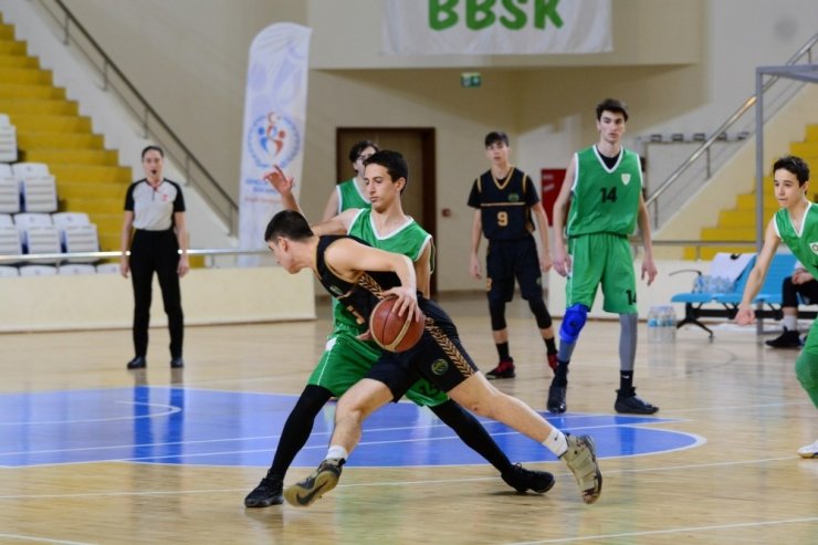 Manisa BBSK U16 Takımı Manisa Şampiyonu oldu