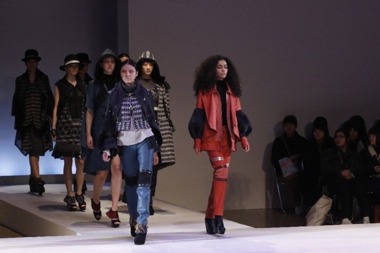 Türk konfeksiyon sektörü Fransızları giydirmeye gidiyor