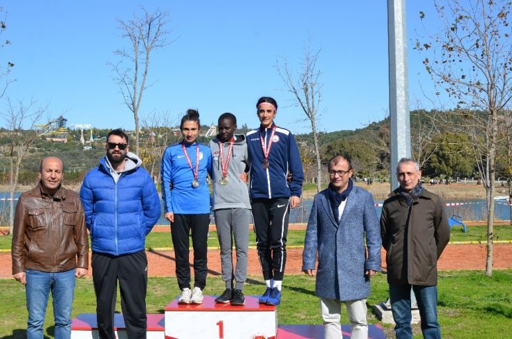 Kros Grup Yarışmaları Kuşadası’da tamamlandı