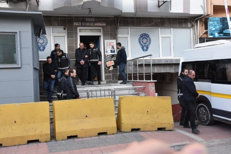 Gönen’de suç örgütü operasyonu
