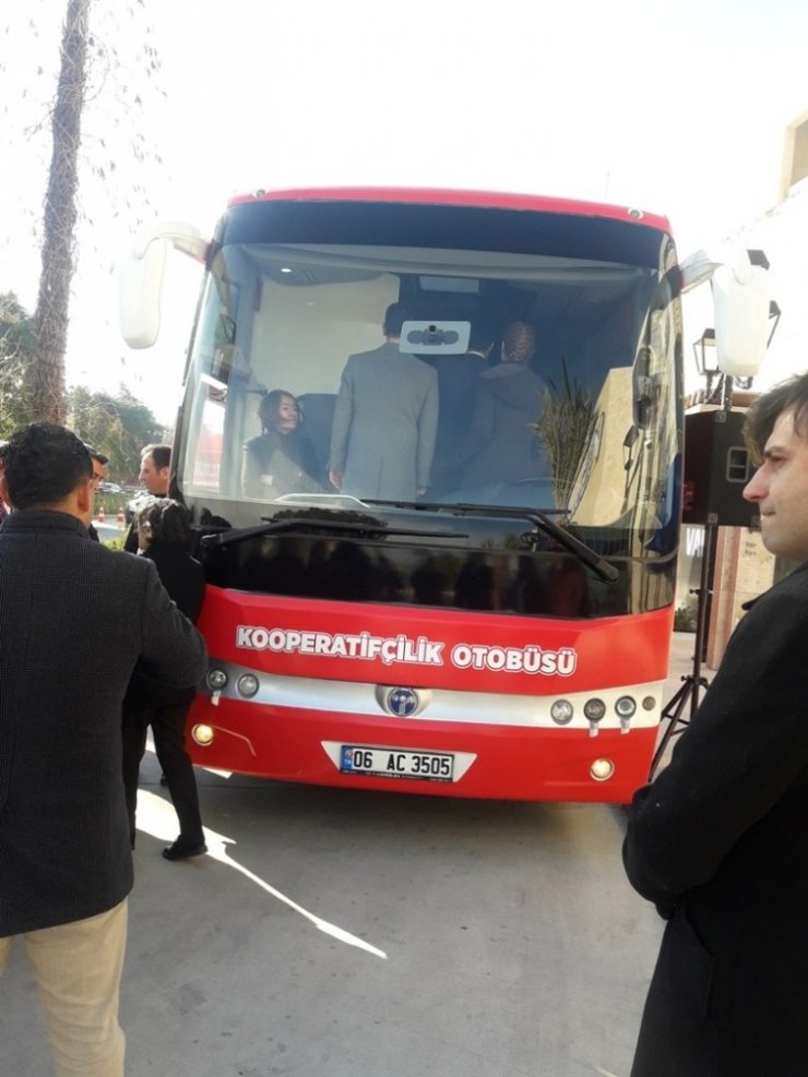 "Kooperatifçilik Otobüsü" Adana’da