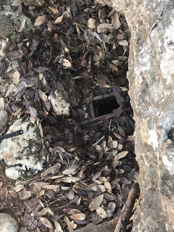 Mardin'de PKK'lı teröristlerin kullandığı sığınakta lav silahı ele geçirildi