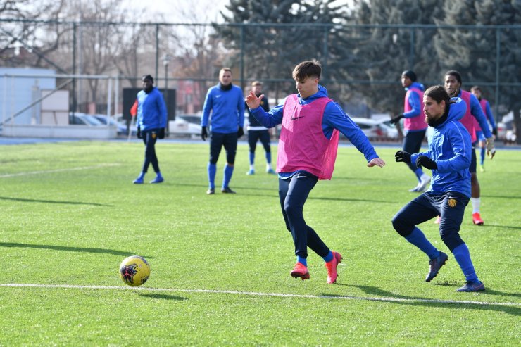 MKE Ankaragücü, Fenerbahçe maçının hazırlıklarına başladı