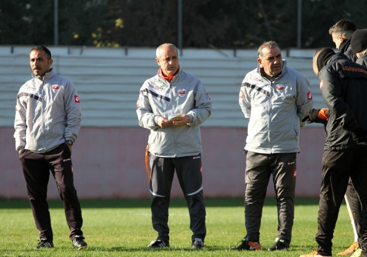 Adanaspor’da Erzurumspor maçı hazırlıkları başladı