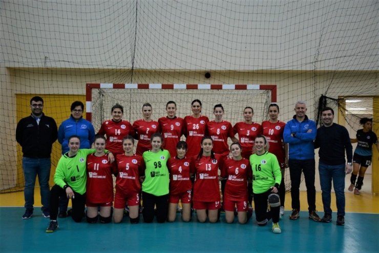 Anadolu Üniversitesi Kadın Hentbol Takımı’ndan geri dönüş