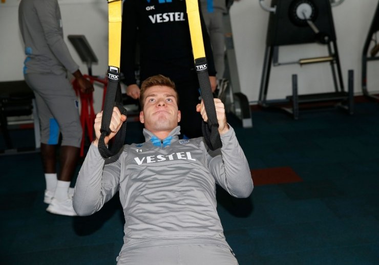 Trabzonspor salonda çalıştı