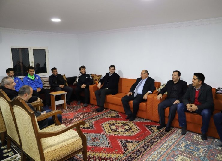 Başkan Otgöz’den Seydikemer Belediyespor’un yeni tesislerine ziyaret