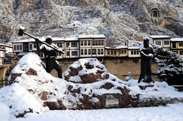 Ferhat'ın Şirin için dağları deldiği Amasya'da 14 Şubat'ta festival yapılacak