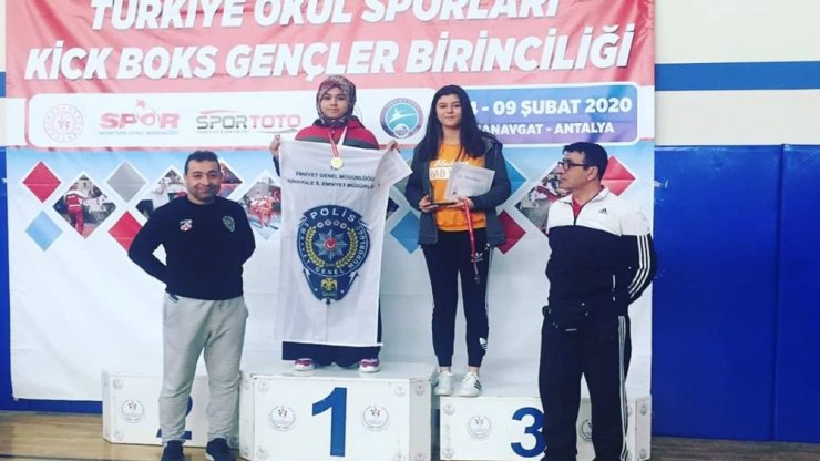 Kırıkkaleli sporcu Kick Boks’da Türkiye şampiyonu oldu