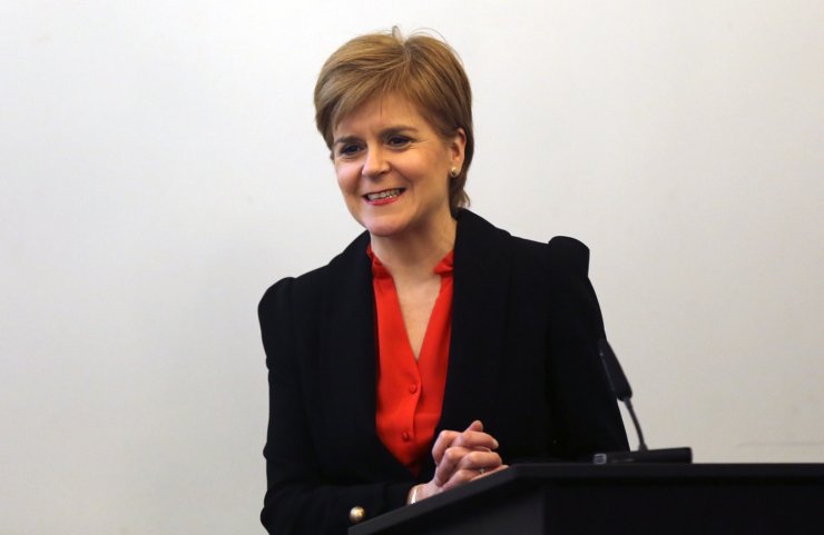 İskoçya Bölgesel Başbakanı Nicola Sturgeon'dan "bağımsızlık" açıklaması: