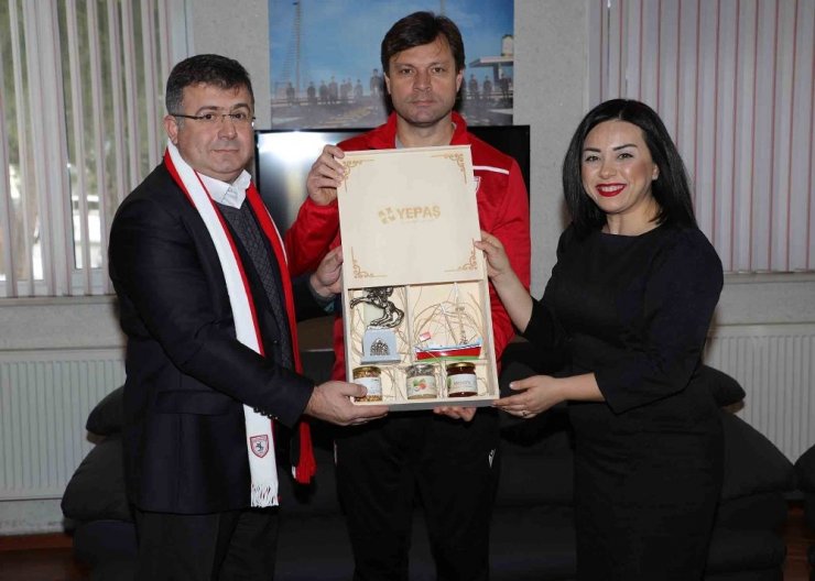 Sağlam’dan Akşam’a Samsunspor forması