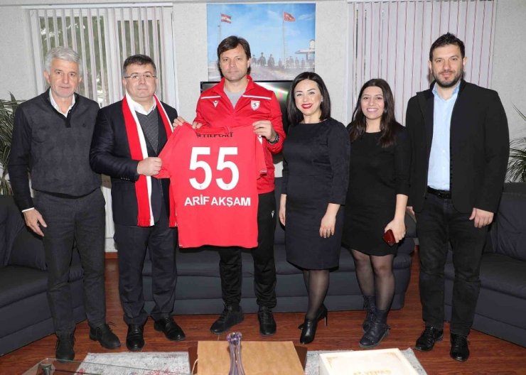 Sağlam’dan Akşam’a Samsunspor forması